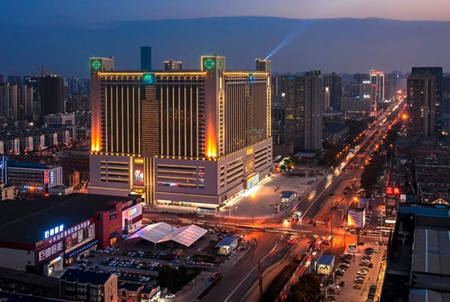 万家丽国际MALL夜景