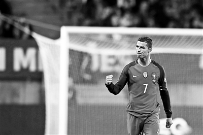 C罗加速冲向金球奖