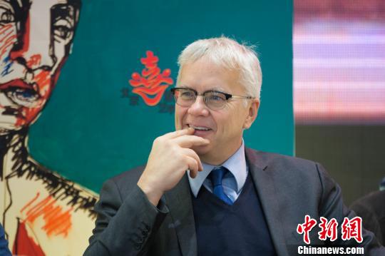 蒂姆·罗宾斯　高凯　摄