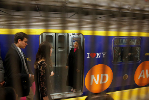 纽约地铁站台和列车，庆祝第二大道线的落成。（图片来源：路透社）