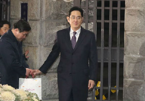 外媒:韩国法院驳回对三星掌门人李在镕逮捕令