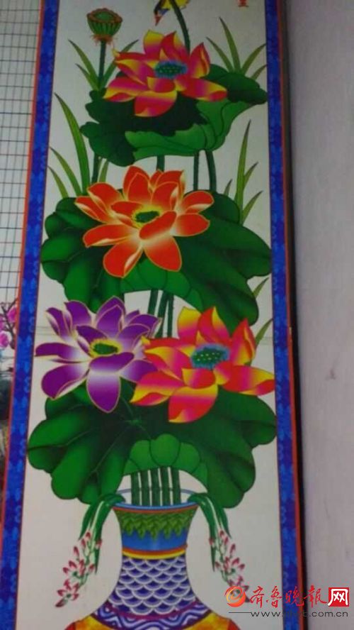 即墨农家过年民俗：大年夜供桌，供奉历代祖先回家过年  齐鲁晚报 记者 周青先 摄