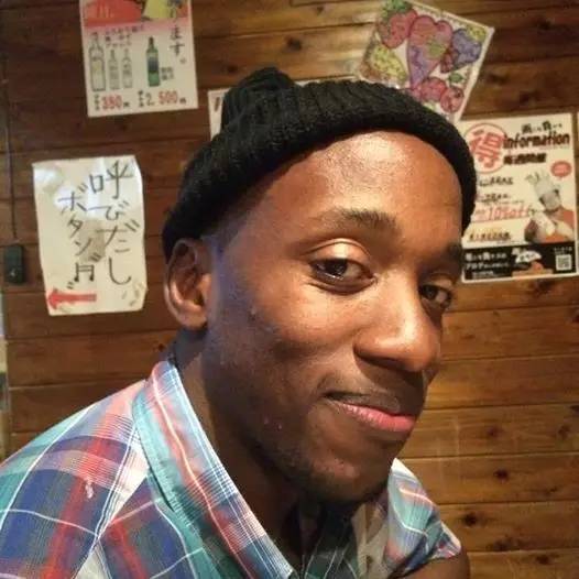 　　嫌犯肯尼思`富兰克林`辛扎托