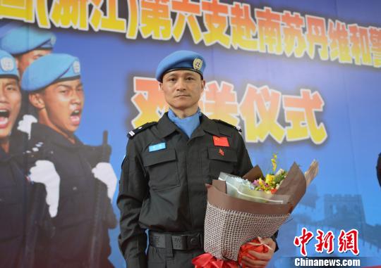 图为：中国（浙江）第六支维和警队副队长何斌。　王刚　摄