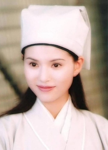 女星女扮男装古装造型:杨幂毁在发际线 林青霞