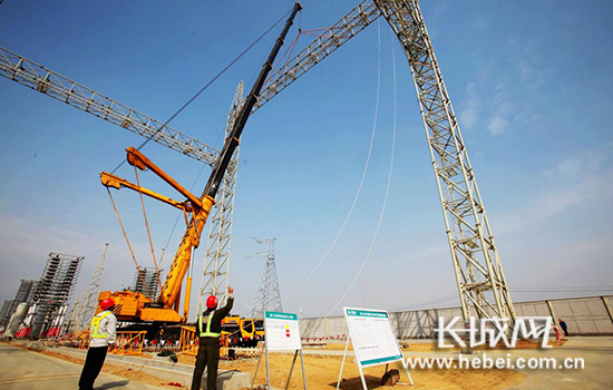河北电力人再创新纪录 吊装架构规格开行业先