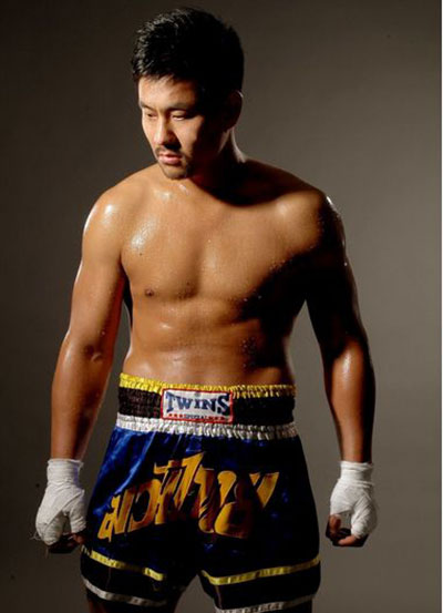 武林风中华武术校园行,王洪祥杨茁大力支持_凤凰体育