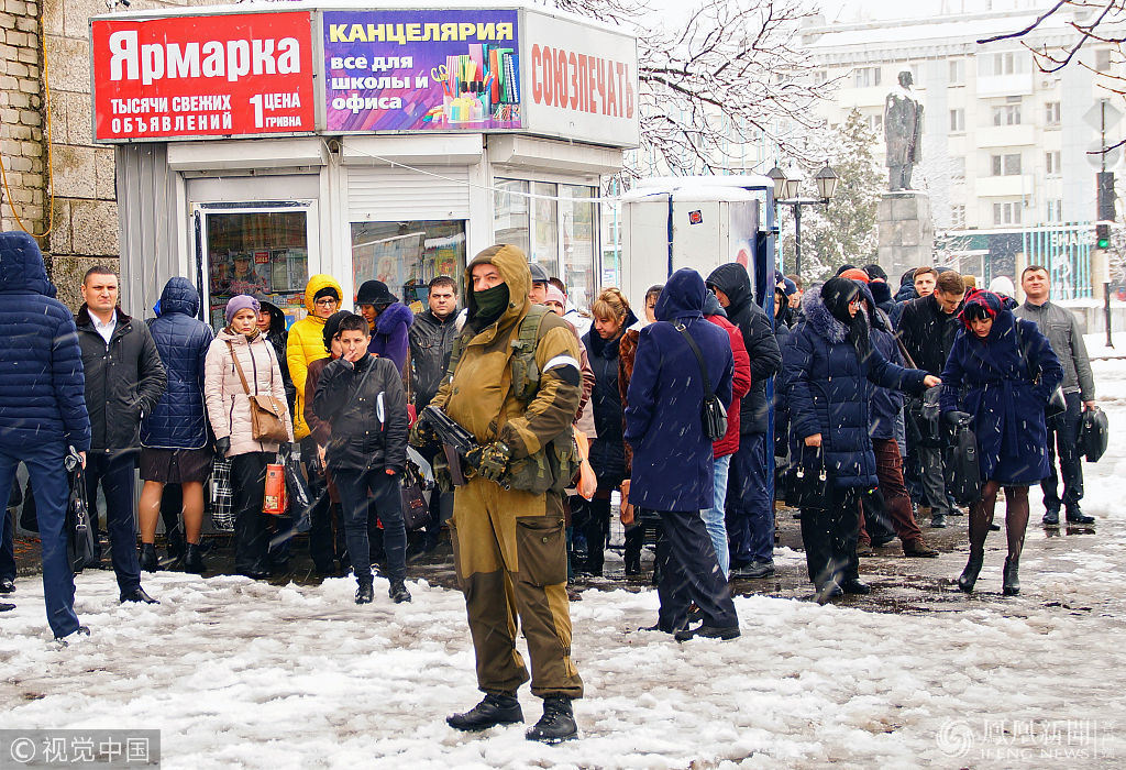 网11月22日报道称,"自行宣布独立的乌克兰卢甘斯克人民共和国发生政变