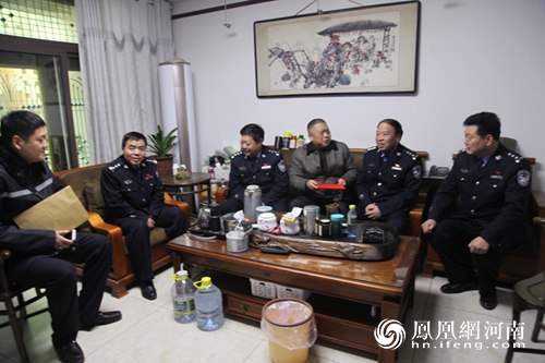 商丘市公安局党委委员 副局长李明星 交警支队