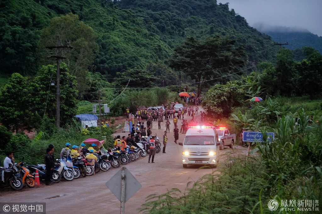 泰国被困少年足球队已有3人被救出