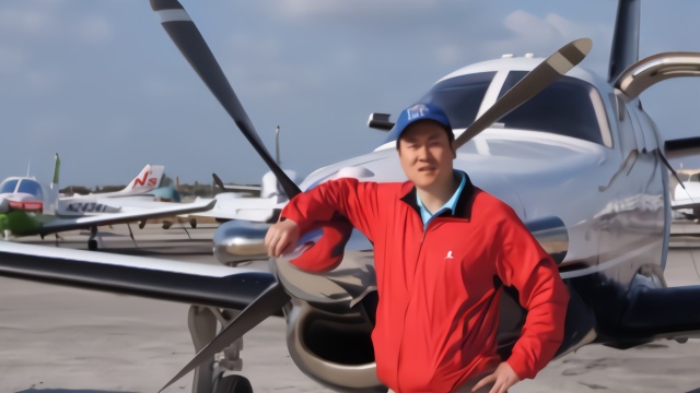 中国环球飞行第一人陈玮在美坠机身亡