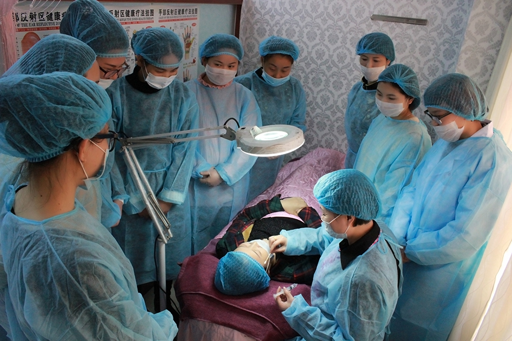 学美妆到福源,一技在手幸福拥有