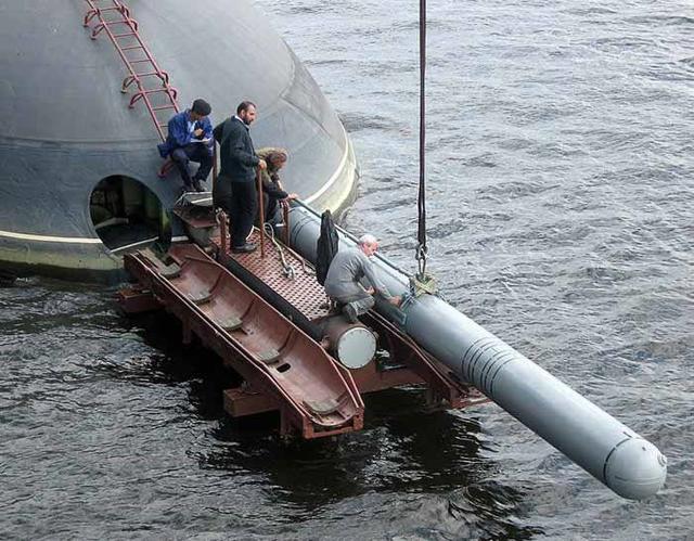 俄潜艇试射新巡航导弹对美示威？已获突破式进展