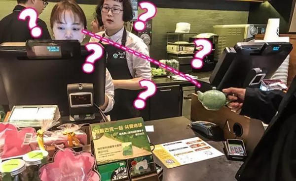 上海顾客用脸盆热水瓶蹭免费咖啡？真相