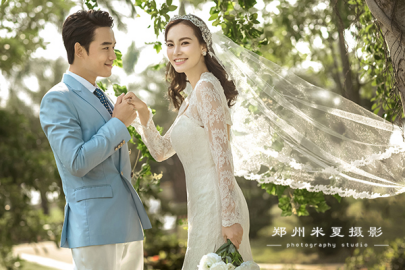 一组婚纱照多少钱_扬州拍一组韩式婚纱照要多少钱(3)