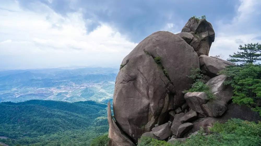 灵山人口有多少_广西灵山县人口有多少