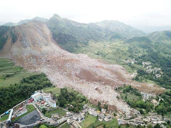 贵州纳雍山体崩塌已致26死9人失联
