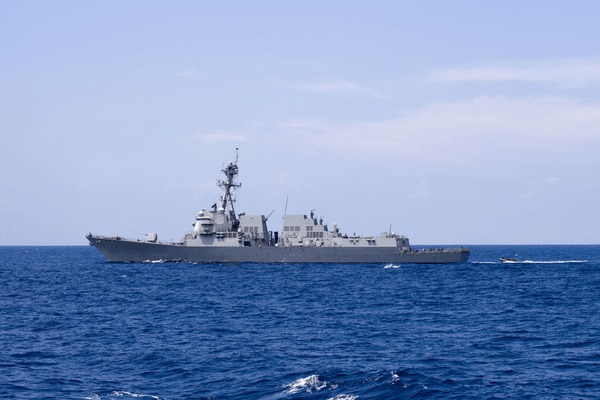 美军计划每月巡航南海2至3次 成为航运威胁