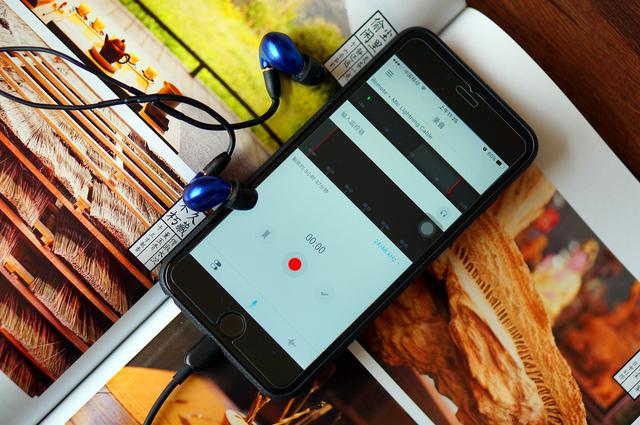 手机直推党出街利器:四单元动铁旗舰舒尔SE8