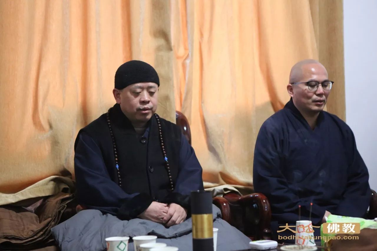 纯一大和尚领众在云居山真如禅寺为一诚长老助念