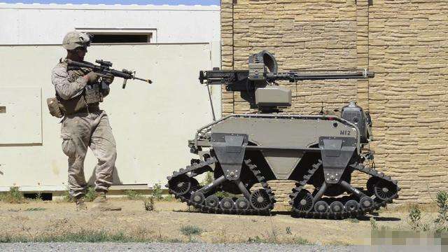 美媒：美军应开发军用机器人在战场上打败中俄