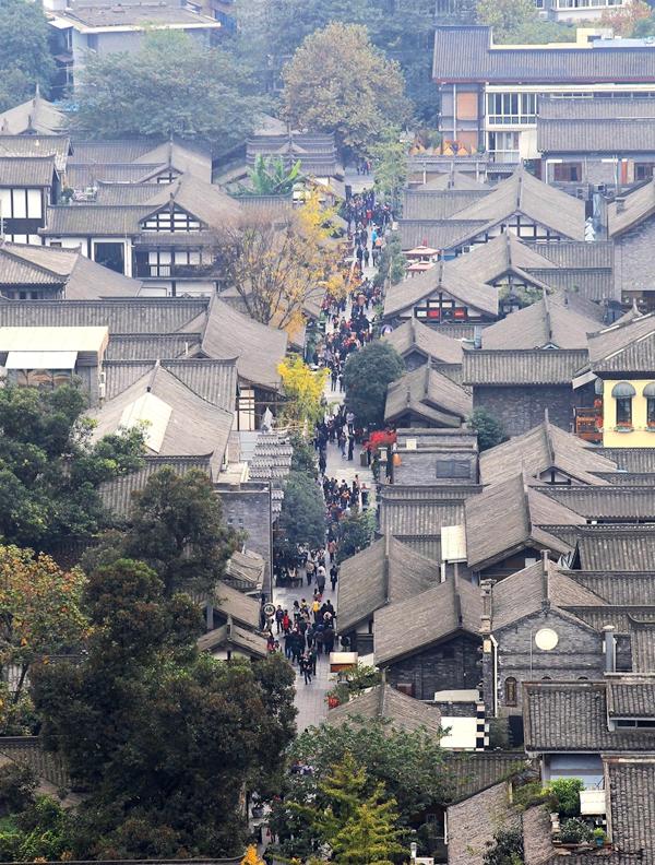 宽窄巷子回应“呼吸墙”事件:将策划涂鸦活动满足游客需求