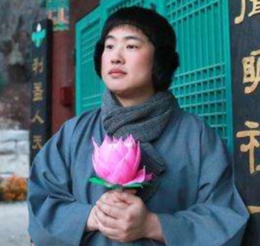 丧谁都会,丧出境界的却只有她