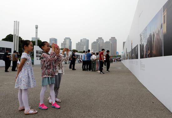 本次节展为郑州市民和广大摄影爱好者奉上了一场精彩纷呈的艺术盛宴