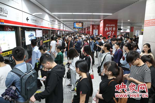 �������֣�ݵ���ѹ���г���� ��������г�