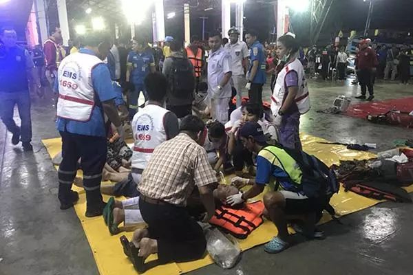 泰游船倾覆中37人来自浙江海宁 其中18人失踪