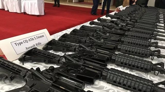 外媒：中国再向菲律宾捐赠武器装备 继续拉近两国关系