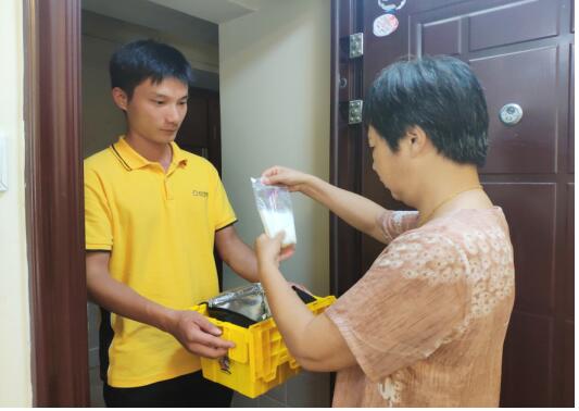 818苏宁试水母乳快递专为婴儿送新鲜母乳