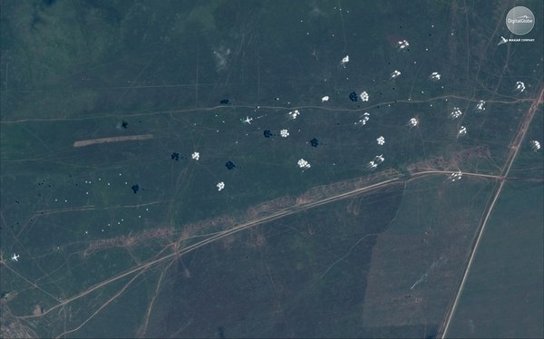 美媒放出高分辨率卫星拍摄的东方-2018图片 十分震撼