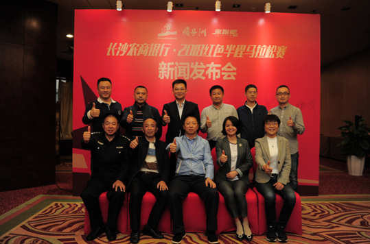 12月26日经济半小时_经济半小时 20141226 聚焦土地流转 五