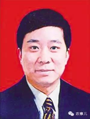 富豪张荣坤第5次减刑申请被撤 其系上海社保案