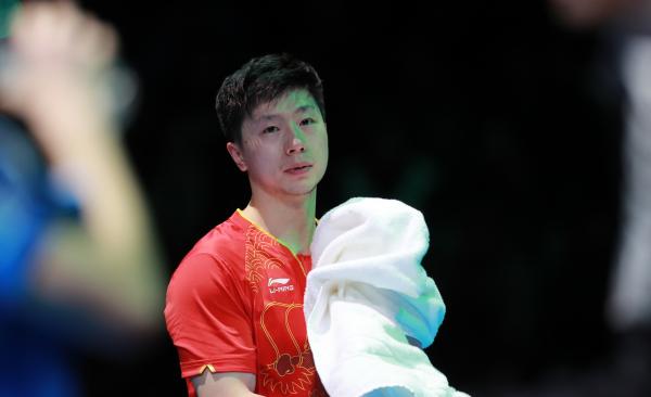 马龙伤退国际乒联年终总决赛，龙队回归国际赛场还需等待
