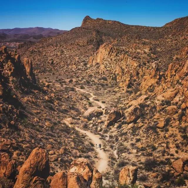 收入证明_风光摄影师的收入