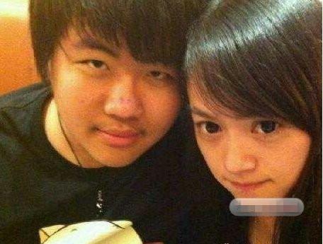 lol小智女友照片曝光~ 孙立人花花郭mini斗鱼T