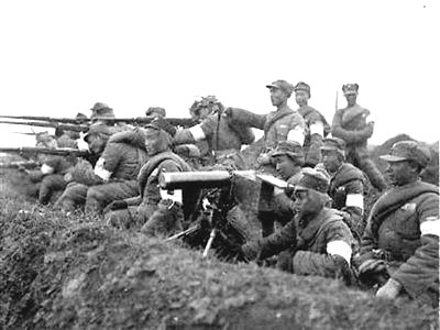 川军在东阳关严阵以待。(资料图片)