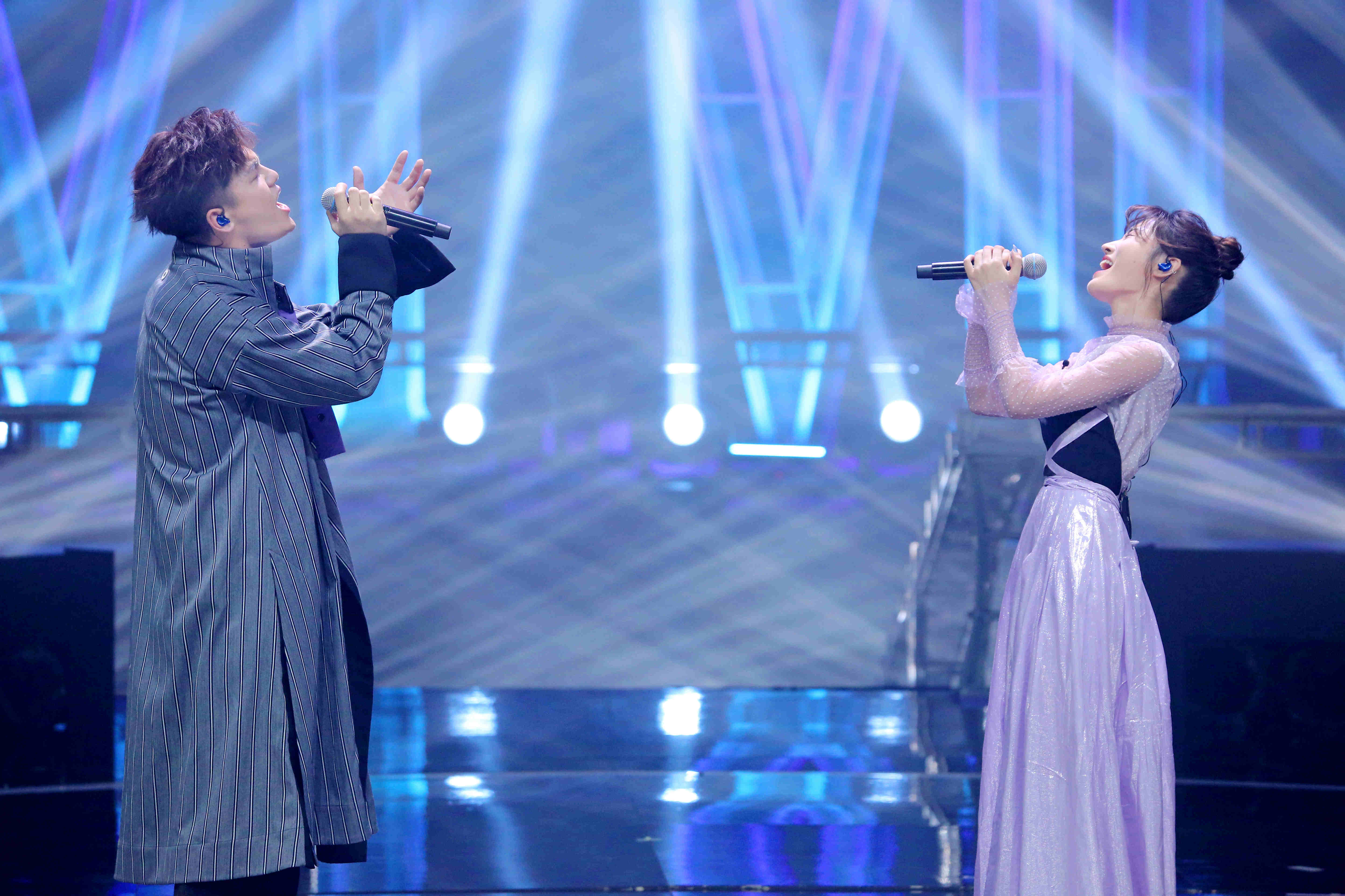 《这就是歌唱·对唱季》今晚播出的《这就是歌唱·对唱季》,迎来了一