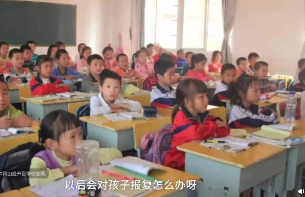 作业太多，也该给家长“减负”了_凤凰网