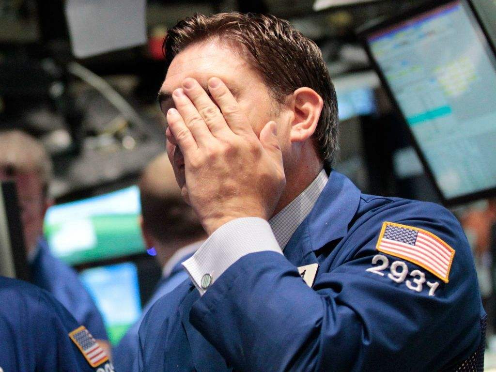 美股早报：三大股指周二大跌超2% 道指跌超500点标普触及一年低位_凤凰网