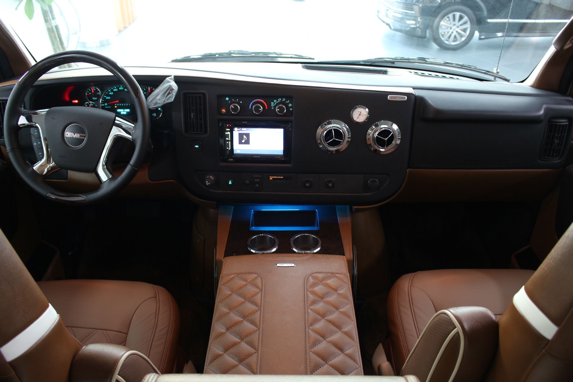 gmc房车不能上牌gmc汽车有7坐的吗