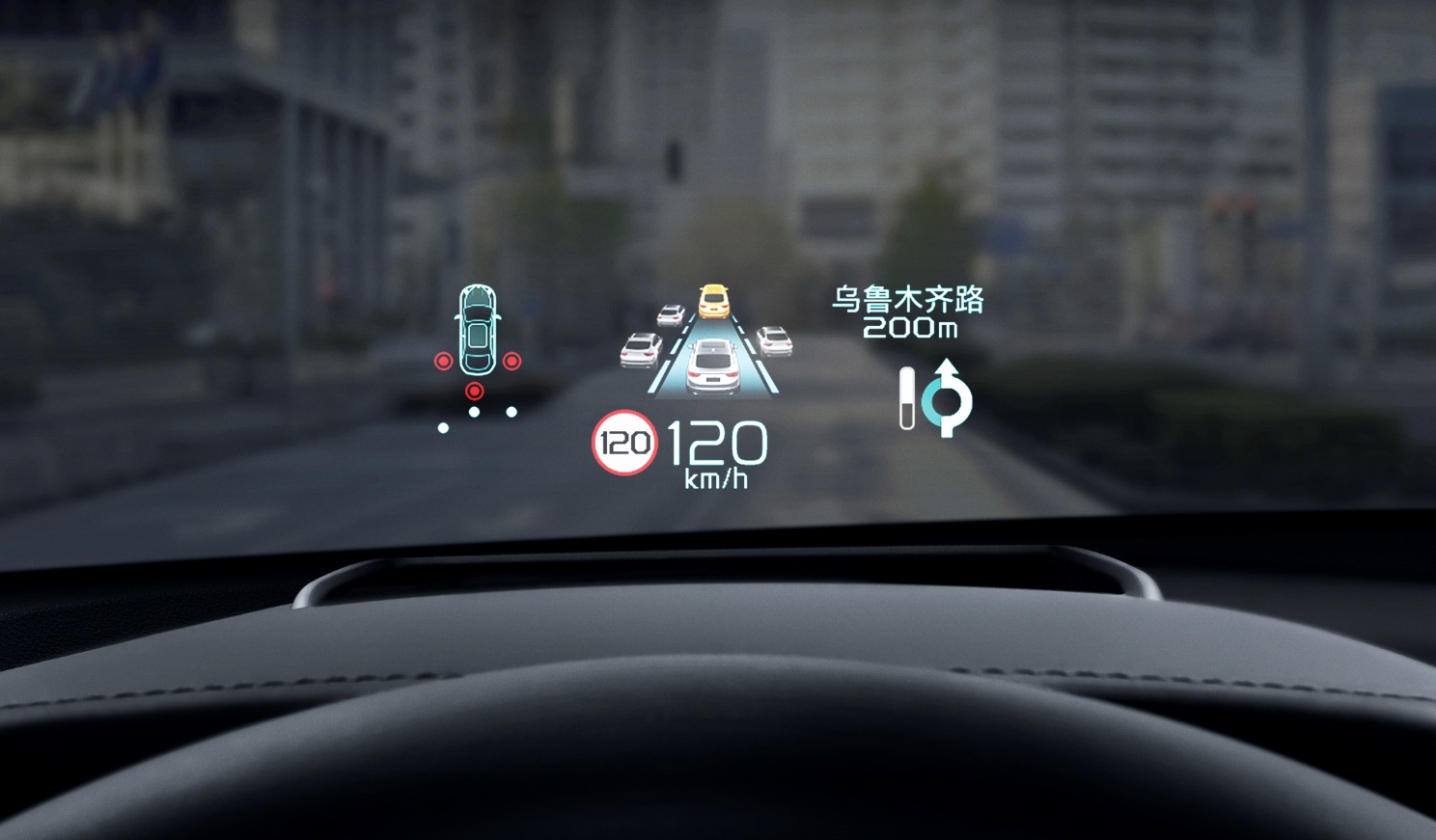 同时,星越还配备了博世开发的apa全自动泊车系统,可自动搜索识别车位