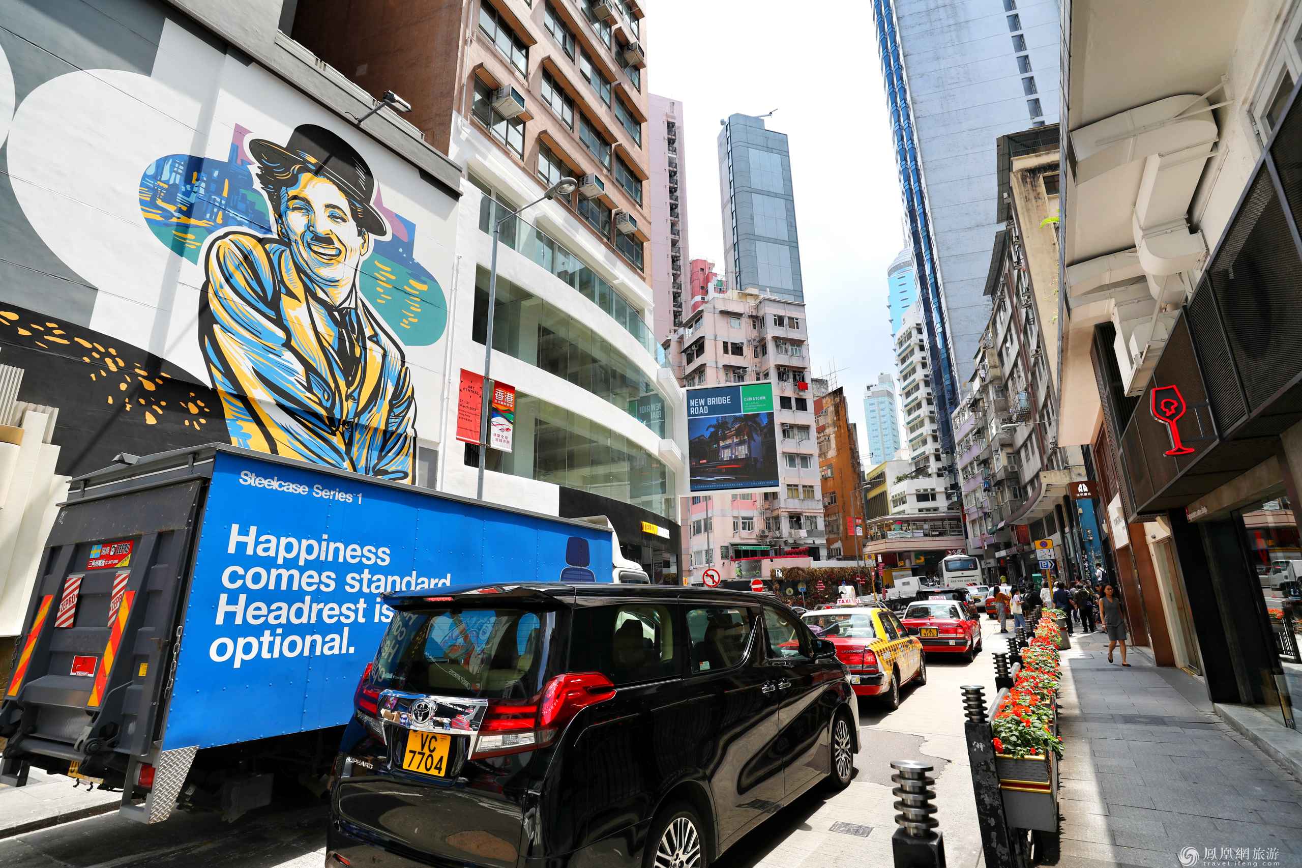 那么可以来这里逛上一个悠闲的下午:从水坑口街口出发,走过太平山街小