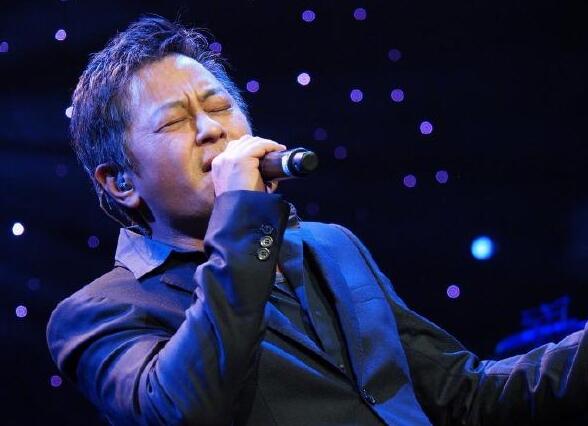 歌坛浪子已老?56岁王杰近照曝光,头发斑白憔悴不堪_凤凰网