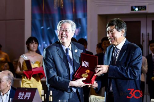 王波明:联办依然坚守改革大业_凤凰网