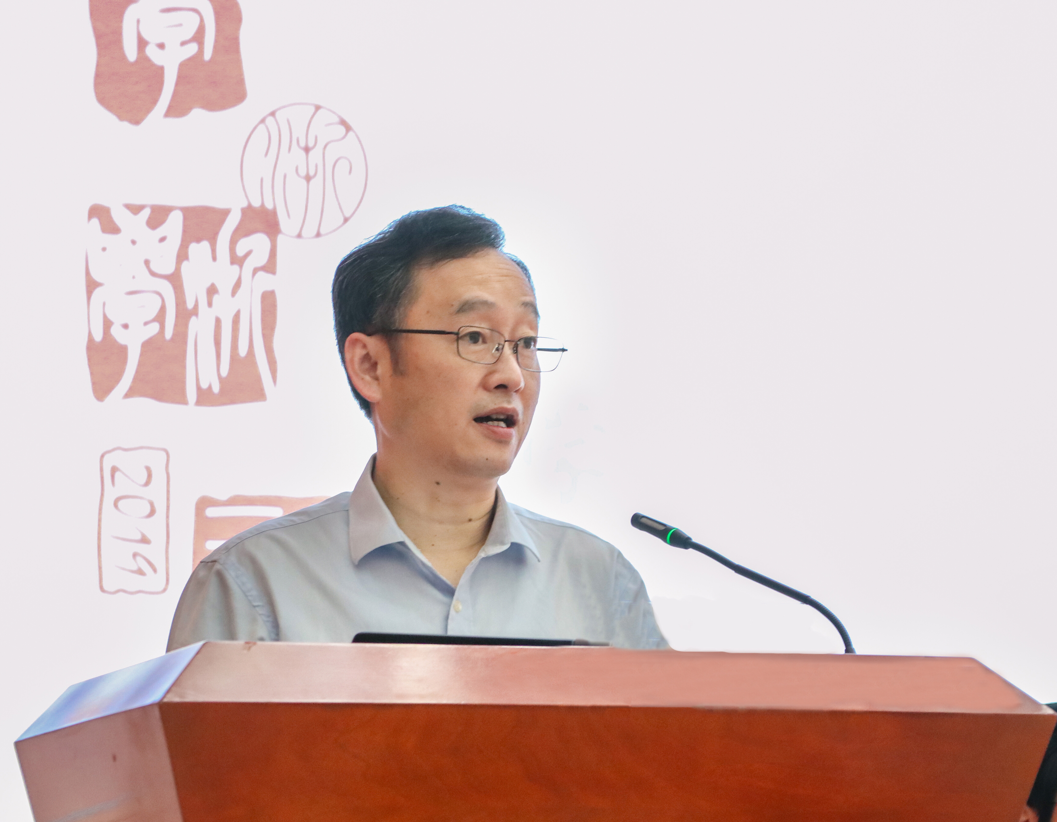 浙江省社科联巡视员邵清致辞