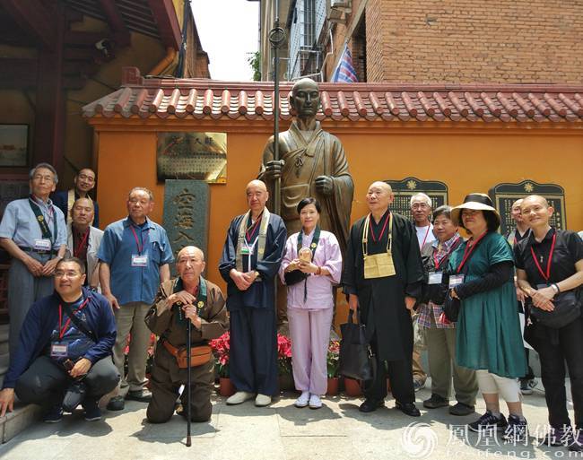 添田隆昭长老率团朝礼福州开元寺(图片来源:凤凰网佛教 摄影:陈永迁)
