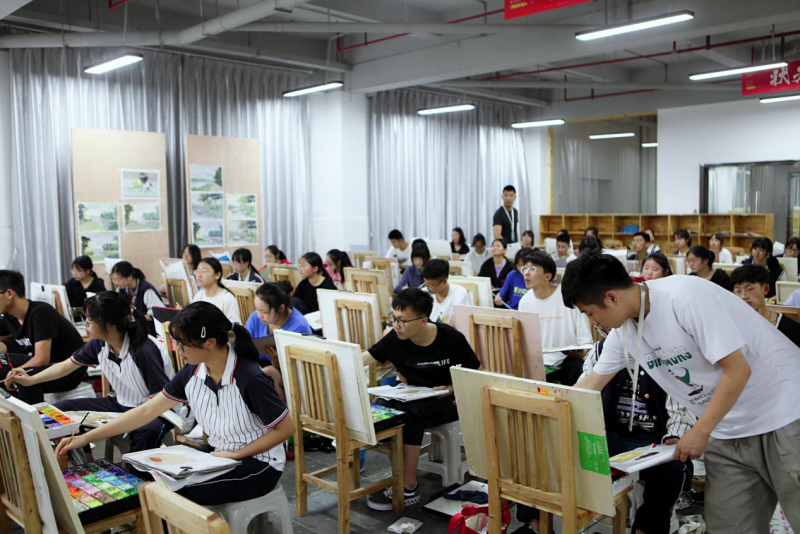 孩子的人生or自己的人生象山艺坊画室全都要